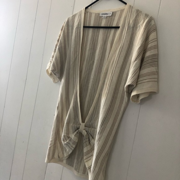 Calvin Klein cream sweater - Picture 5 of 5